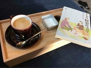 BookAndBedTokyo京都店でコーヒーを