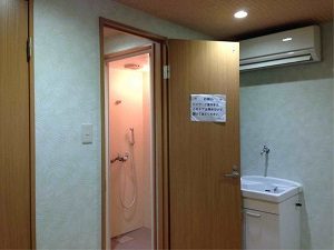 ビジネスホテル加賀のシャワールーム