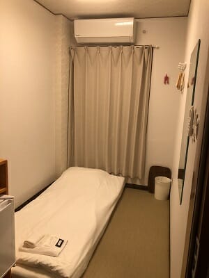東京SA旅館の和室シングル